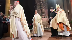 Rund 1.200 geladene Gäste nahmen an dem Gottesdienst teil. / © Arne Dedert (dpa)