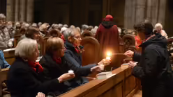 Lichtträgerinnen in die Welt hinein wollen die kfd-Frauen sein / © Beatrice Tomasetti (DR)