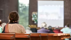 Livestream des Ökumenischen Gottesdienstes in Frankfurt / © Harald Oppitz (KNA)