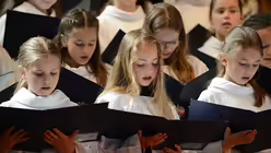 M&auml;dchenchor am K&ouml;lner Dom / &copy; Tomasetti (K&ouml;lner Dommusik)