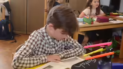 Manche nutzen die "Freiarbeit" zum Lesen / © Beatrice Tomasetti (DR)