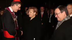 Kardinal Woelki begr&uuml;&szlig;t Bundeskanzlerin Merkel und Armin Laschet / &copy; Boecker
