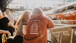 Ministranten in ihrem Look / © Luis Rüsing