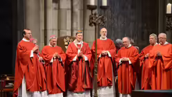 Nach der Passion sprechen alle das Glaubensbekenntnis / © Beatrice Tomasetti (DR)