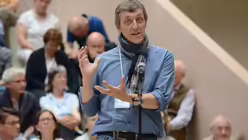 Nachfragen ist bei diesem ND-Jubiläumskongress ausdrücklich erwünscht / © Beatrice Tomasetti (DR)