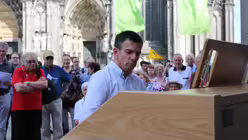 Orgelspiel am Dom mit Ansgar Wallenhorst / &copy; Lea Br&uuml;ggemann (DR)