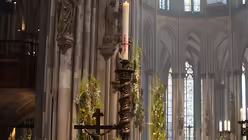 Osterkerze im Kölner Dom / © Tomasetti (DR)