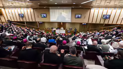 Papst Franziskus eröffnet Weltsynode / © Vatican Media/Romano Siciliani (KNA)