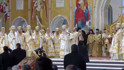 Patriarch Daniel und die Bischöfe / © Jan Hendrik Stens (DR)