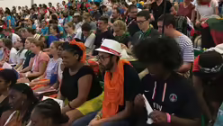 Pilger feiern einen gemeinsamen Gottesdienst / © Katharina Geiger (DR)