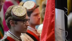 Pontifikalamt f&uuml;r Cartellversammlung der katholischen Studentenverbindungen / &copy; Beatrice Tomasetti  (DR)