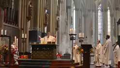 Pontifikalamt mit Kardinal Woelki zum Abschluss der Dreik&ouml;nigswallfahrt / &copy; Beatrice Tomasetti (DR)