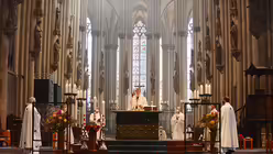 Pontifikalamt mit Kardinal Woelki zum Abschluss der Dreik&ouml;nigswallfahrt / &copy; Beatrice Tomasetti (DR)