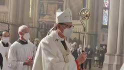 Pontifikalamt mit Kardinal Woelki zum Abschluss der Dreik&ouml;nigswallfahrt / &copy; Beatrice Tomasetti (DR)