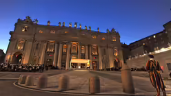 Gebetswache zur Vorbereitung auf die Familiensynode / © Maurizio Brambatti (dpa)