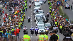 Freundlicher Empfang (dpa)