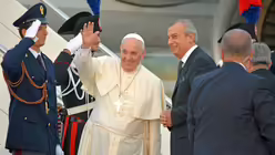 Papst besucht Albanien (dpa)