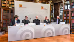 Pressekonferenz zur Amazonassynode und zur Klimadebatte / &copy; Julia Steinbrecht (KNA)