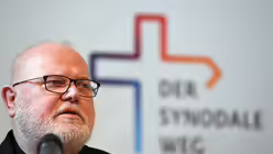 Prof. Sternberg und Kardinal Marx / &copy; Ottersbach (DR)