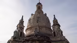 Dresdner Frauenkirche / &copy; Sebastian Kahnert (dpa)