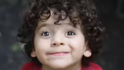 Schau "Eye Contact" / &copy; Manar Bilal (privat)