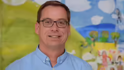 Schulseelsorger Burkhard Hofer / &copy; Tomasetti (DR)