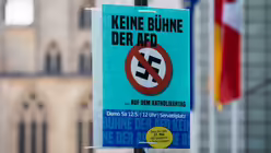 Vorher in der Diskussion: der Streit um die Teilnahme eines AfD-Vertreters beim Katholikentag / &copy; Rolf Vennenbernd (dpa)