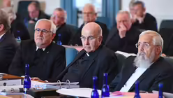 Bischof F&uuml;rst, Bischof Feix Genn und Bischof Feige (v.l.n.r.) / &copy; Harald Oppitz (KNA)