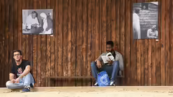 Jugendliche in Taiz&eacute; / &copy; Alexander Br&uuml;ggemann (KNA)