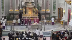 Erzbischof G&auml;nswein in Mannheim (DR)