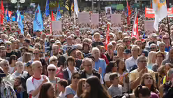 Tausende sind dem Aufruf "K&ouml;ln zeigt Haltung" gefolgt / &copy; Dominik Becker (DR)