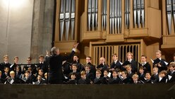 "Veni Emmanuel" singt der Kölner Domchor. / © Beatrice Tomasetti (DR)