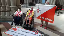 Vertreter des Vereins "mittendrin-fc-koeln"/ F&ouml;rderung behinderter Menschen / &copy; Johannes Schr&ouml;er