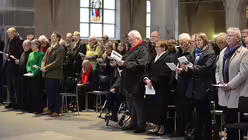 Viele Mitarbeiter und Freunde von AGIAMONDO sind der Einladung zum Dankgottesdienst gefolgt. / © Beatrice Tomasetti (DR)