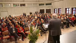 Volles Haus / © Becker (Kirchenzeitung Koeln)