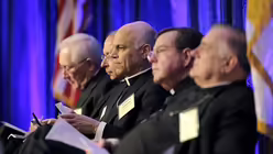 US-Bisch&ouml;fe durch Missbrauchsskandal am Pranger / &copy; Bob Roller (KNA)