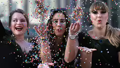 Weiberfastnacht (dpa)