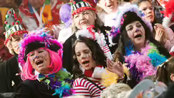 Weiberfastnacht (dpa)