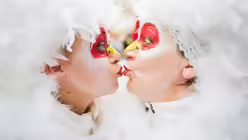 N&auml;rrinnen auf dem Alter Markt  / &copy; Rolf Vennenbernd (dpa)