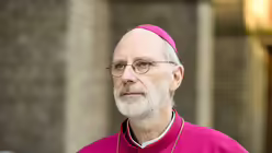 Vorl&auml;ufig vom Dienst entbunden wurde Weihbischof Ansgar Puff / &copy; Harald Oppitz (KNA)