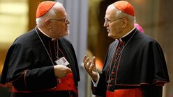 Kardinal Marx und Kardinal Erdo von Esztergom-Budapest / © Paul Haring (KNA)
