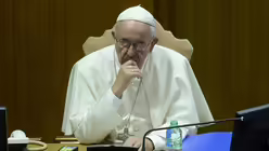 Nachdenklicher Papst / © Cristian Gennari (KNA)