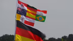 Weltjugendtags-Fahne / © Veronika Seidel Cardoso (DR)