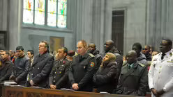 Soldatengottesdienst im Kölner Dom (KNA)