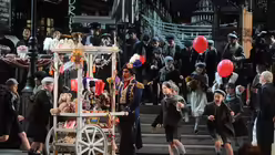 Zuletzt hatten die Mädchen und Jungen der Domchöre im Dezember 2016 bei "La Bohème" mitgewirkt. / © Beatrice Tomasetti (DR)